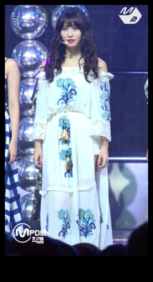 Fiesta Fashionista: Party Outfits to Dance the Night Away