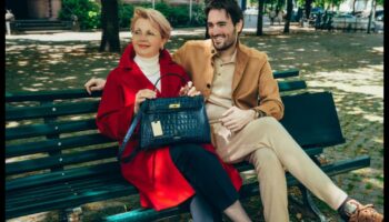 Eternal Elegance: Διαχρονική ομορφιά σε πολυτελή μορφή