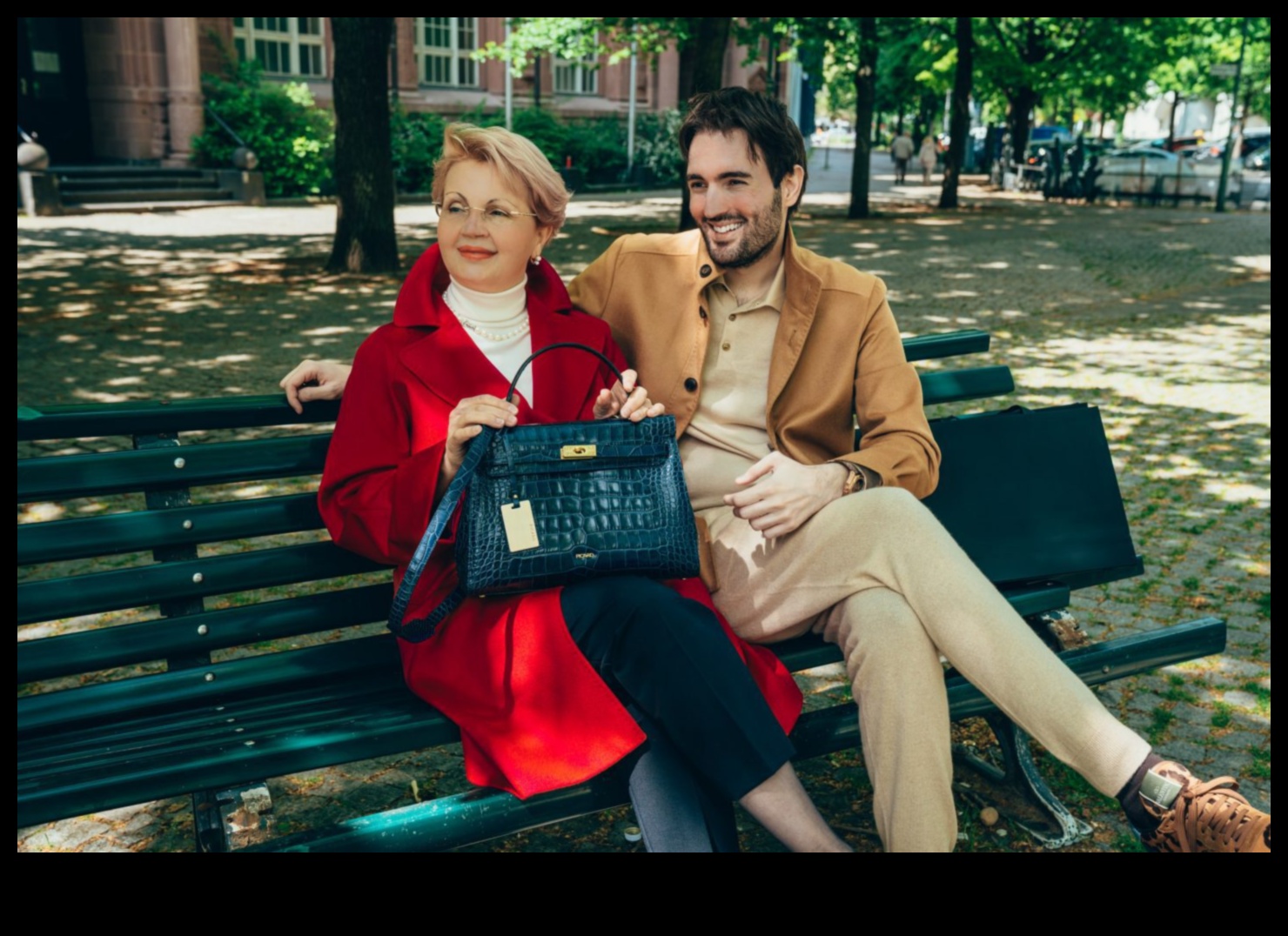 Eternal Elegance: Διαχρονική ομορφιά σε πολυτελή μορφή