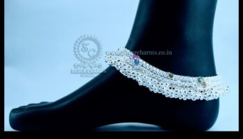 Sculpted Splendor: Ανυψώστε τους αστραγάλους σας με καλλιτεχνικές γοητείες