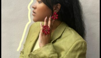 Style Siren: Γοητεύστε τον κόσμο με διακριτική μόδα